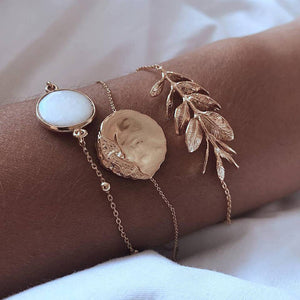 Fashionable  Bracelet ensemble