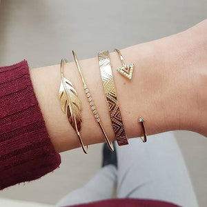 Fashionable  Bracelet ensemble